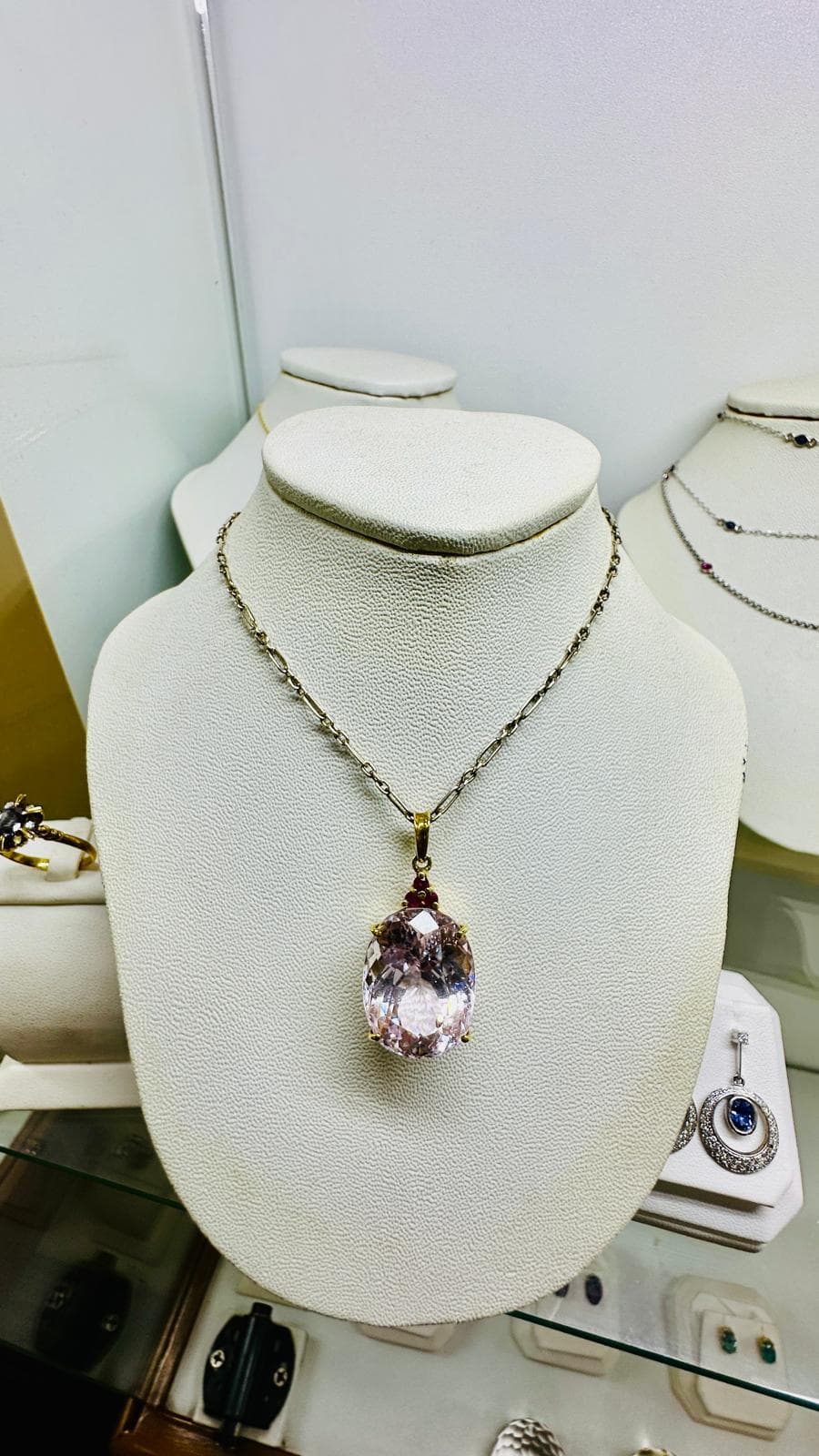 Tapro Gems jewellery piece 4